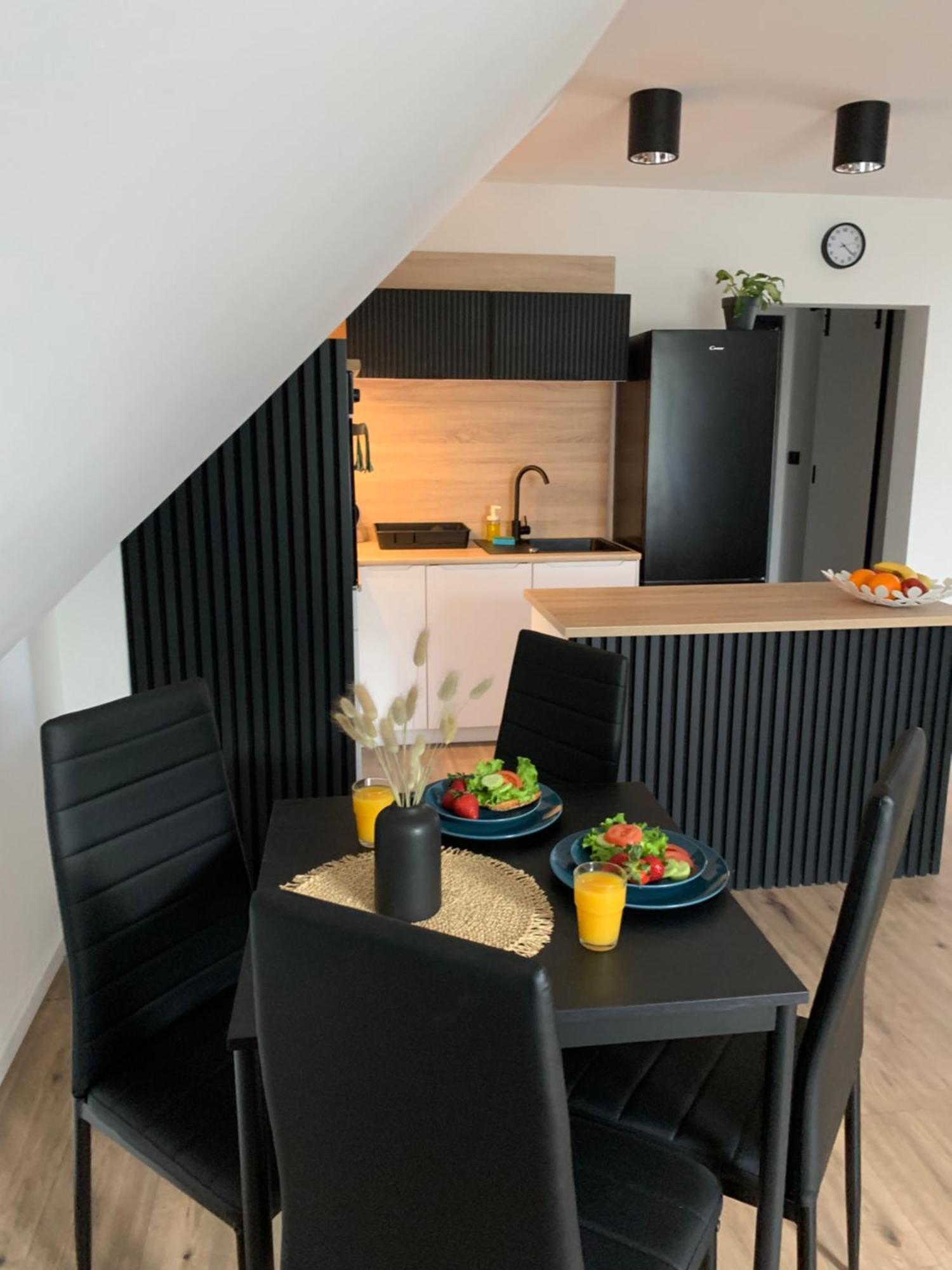 Apartamenty Astor - Sloneczny Szczawno-Zdroj Ngoại thất bức ảnh